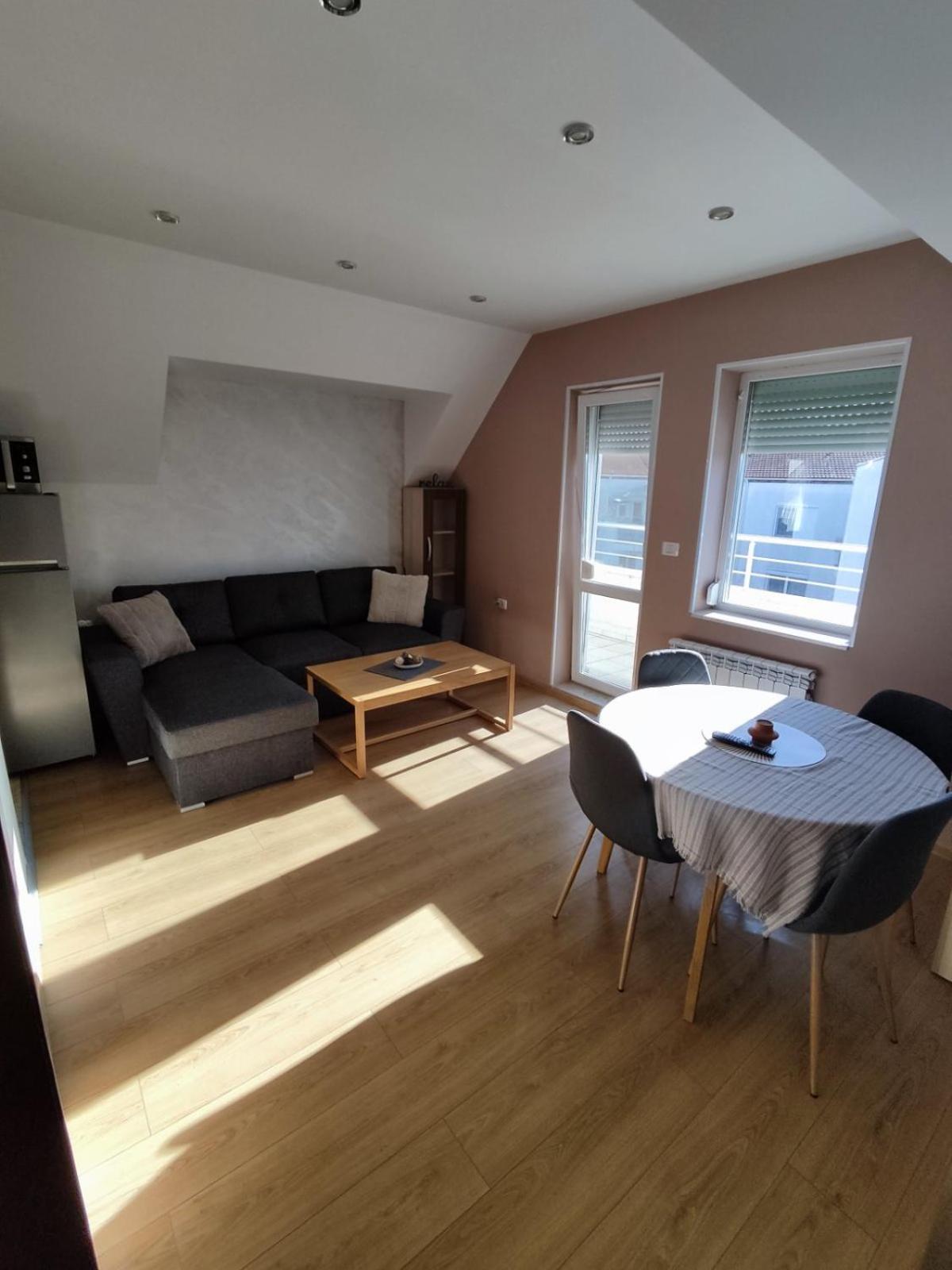 Mdm Apartment City Center Русе Екстер'єр фото